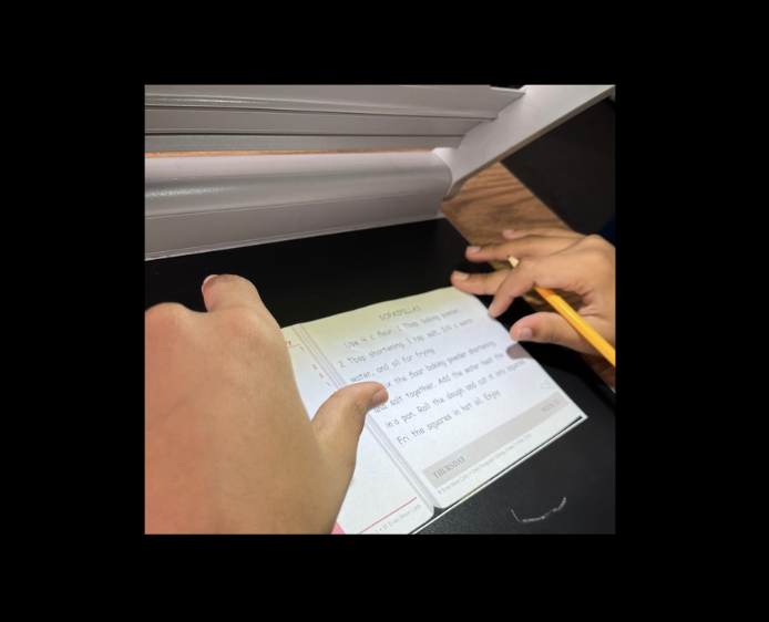 Using a video magnifier to read a recipe